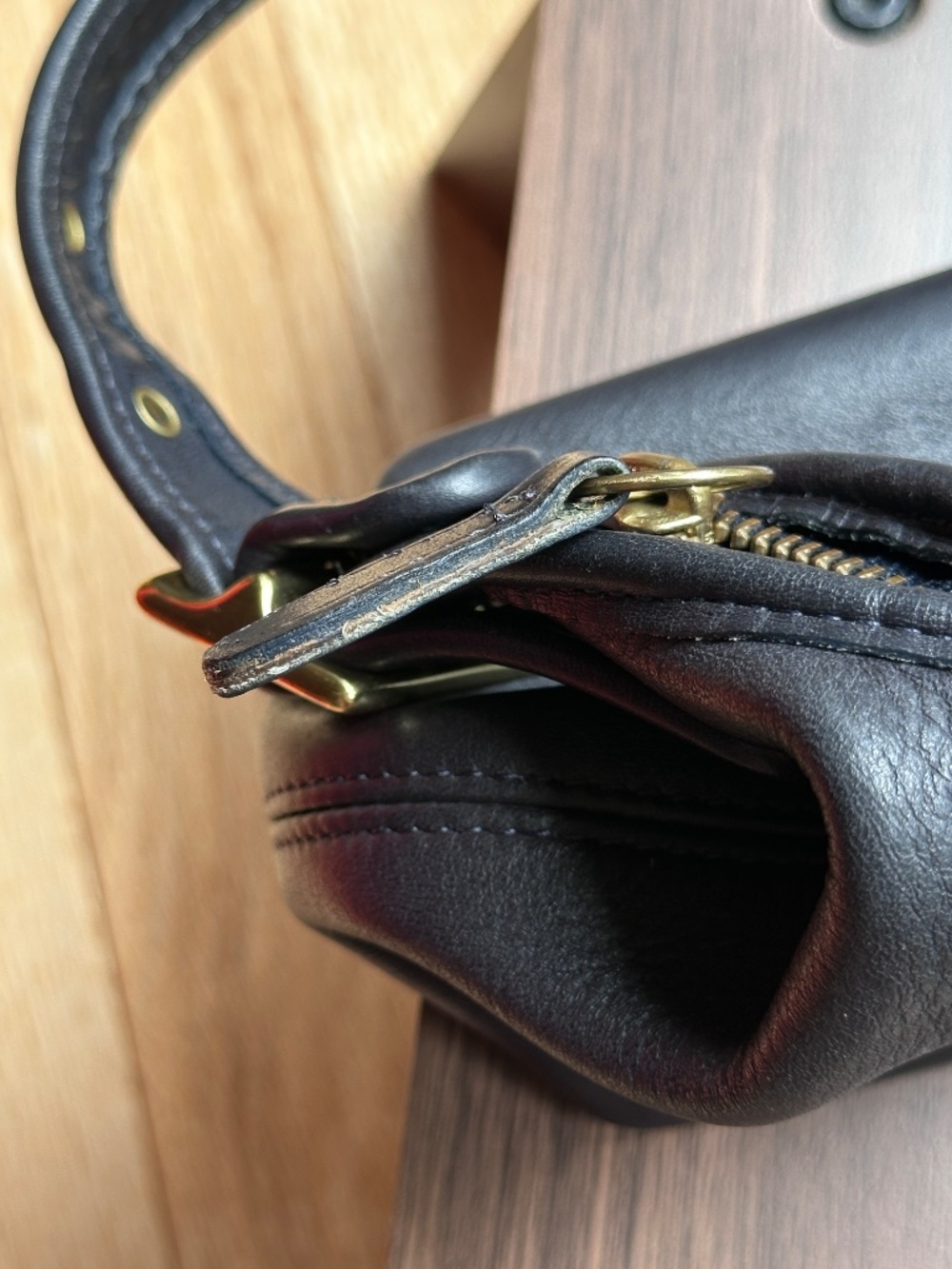 Rare Vintage Coach Legacy Black Hobo Bag Shoulder Bag with Gold Hardware 9059 - Picture 16 of 16